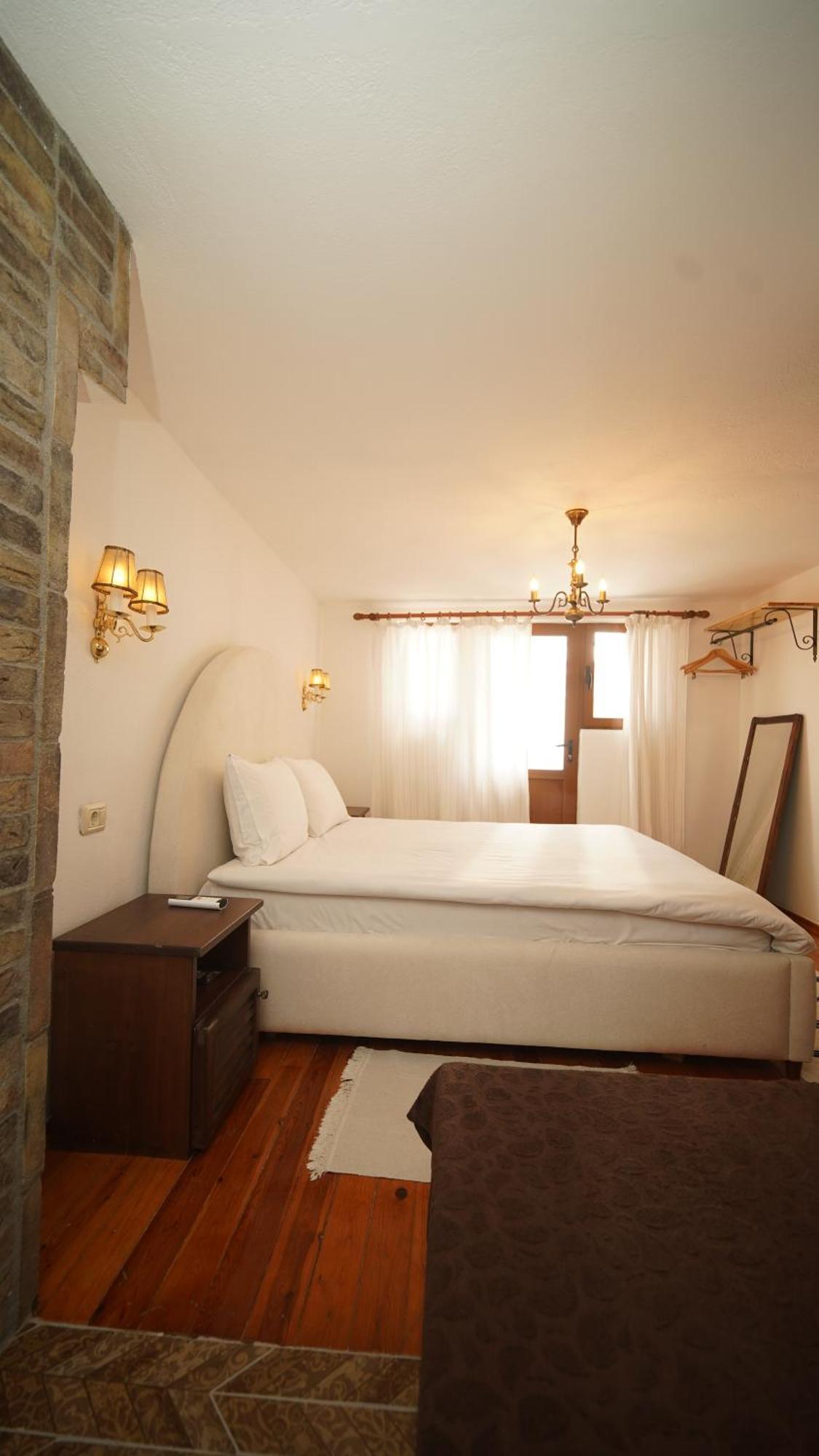 Relax Inn Κορυτσά Εξωτερικό φωτογραφία